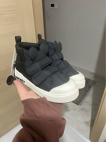 Zara bot