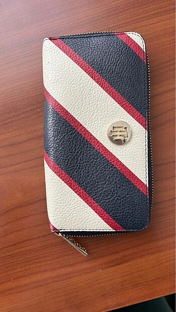 Tommy Hilfiger cüzdan