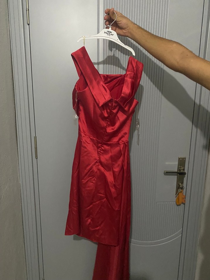 Drapeli Kırmızı Uzun Abiye Elbise - Görsel 3