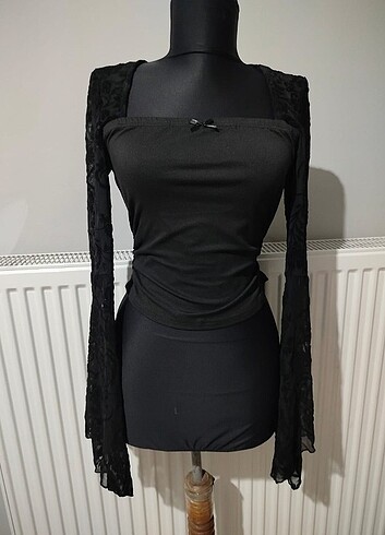 GOTİK ÇAN KOLLU BLUZ (L/XL MEVCUT)