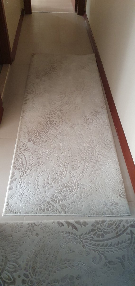 Gri Beyaz Düz Desenli Halı - Görsel 2