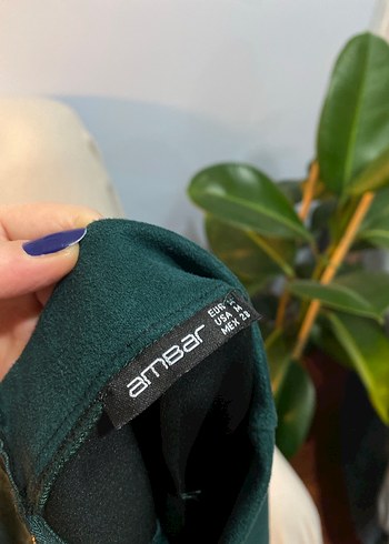 Fermuarlı koyu yeşil Süet Mini Etek - Görsel 2