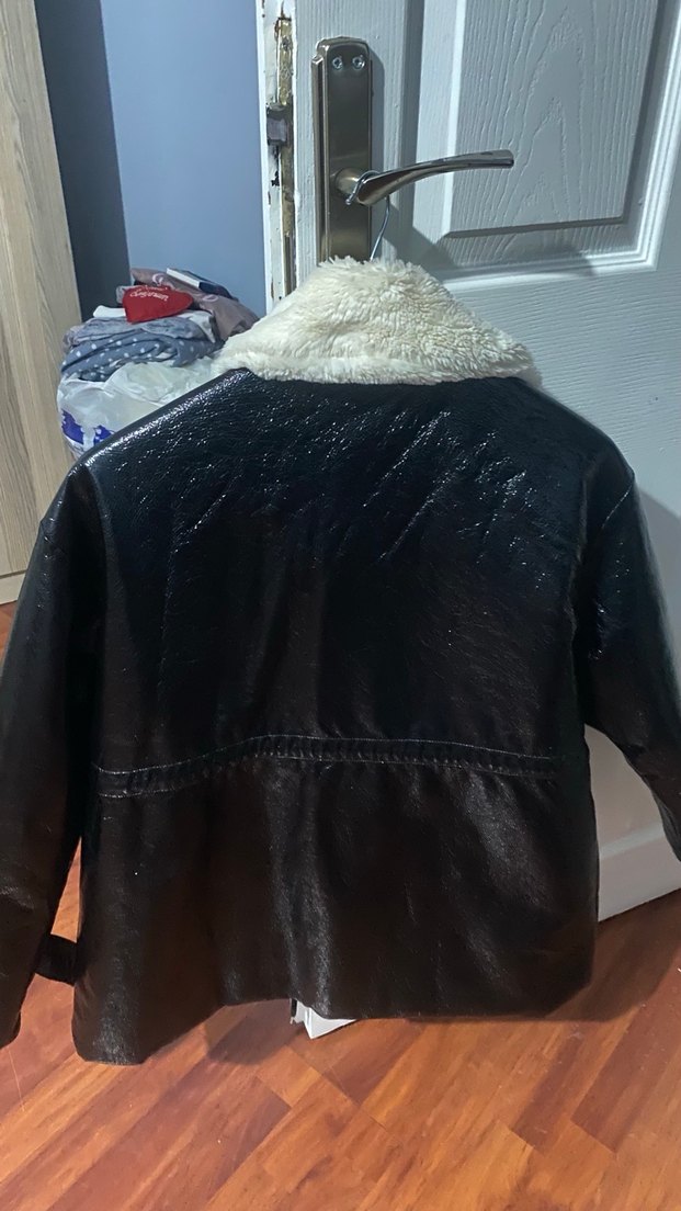 Siyah Deri Kürklü Kadın Ceket - Görsel 2