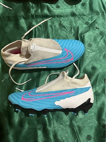 Nike phantom ghost krampon
