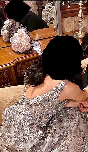 36 Beden gri Renk Alfabeta Çiçek aplikeli nişan elbisesi
