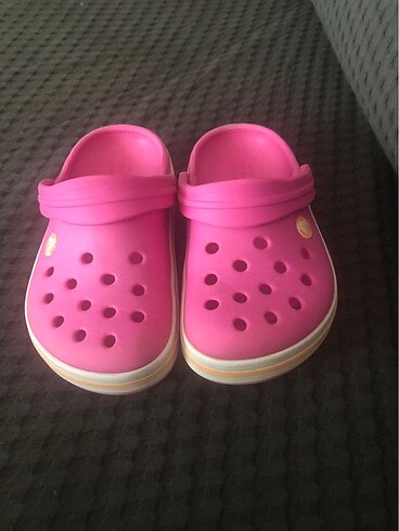 Crocs terlik