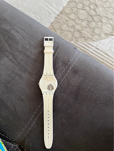 Beden Swatch white rebel kol saati