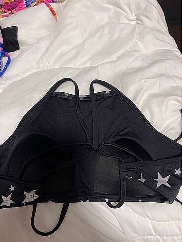 34 Beden bikini üstü