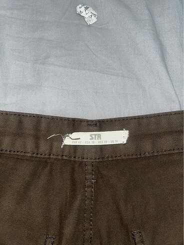 42 Beden stradivarius pantalon 42 beden
