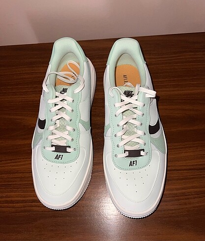40 Beden Nike Air Force 1 Platform Yeşil