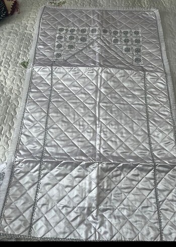 Nakışlı Beyaz Gri Seccade Seti - Görsel 4