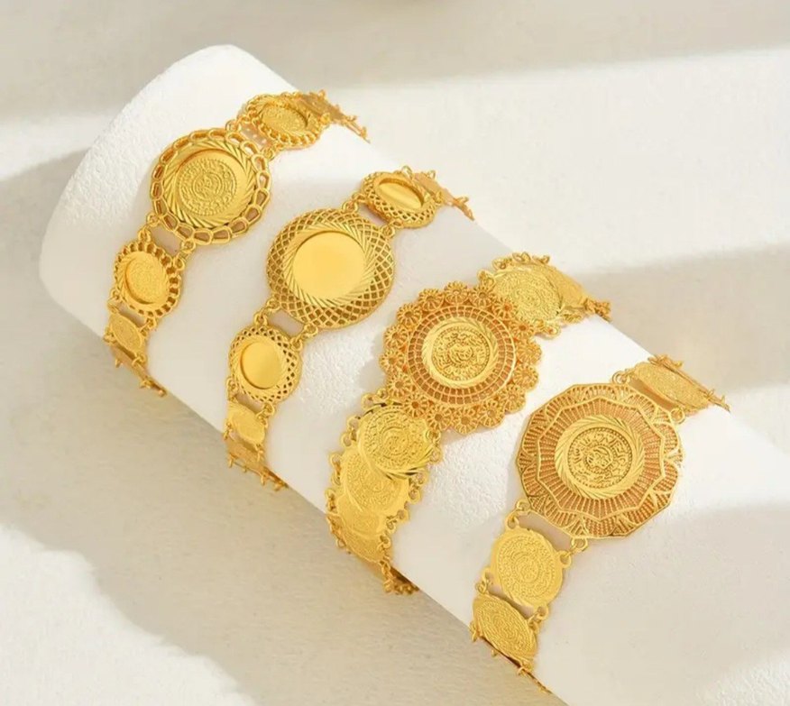 Altın Renkli Zincir Detaylı Midi Kolye - Görsel 5