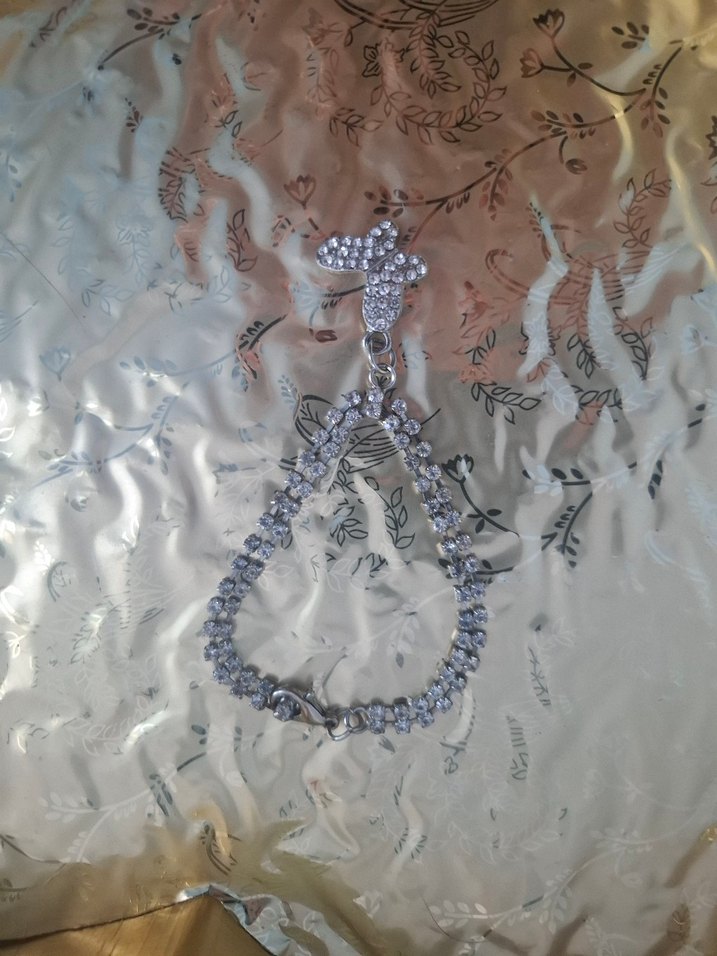 Gri Zincir Detaylı Yılan Desenli Kadın El Zinciri - Görsel 2