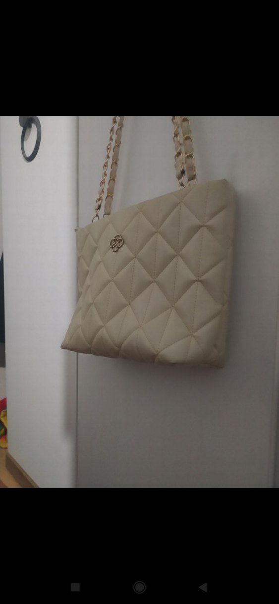 Zincir Detaylı Beyaz Kadın Çanta - Görsel 2