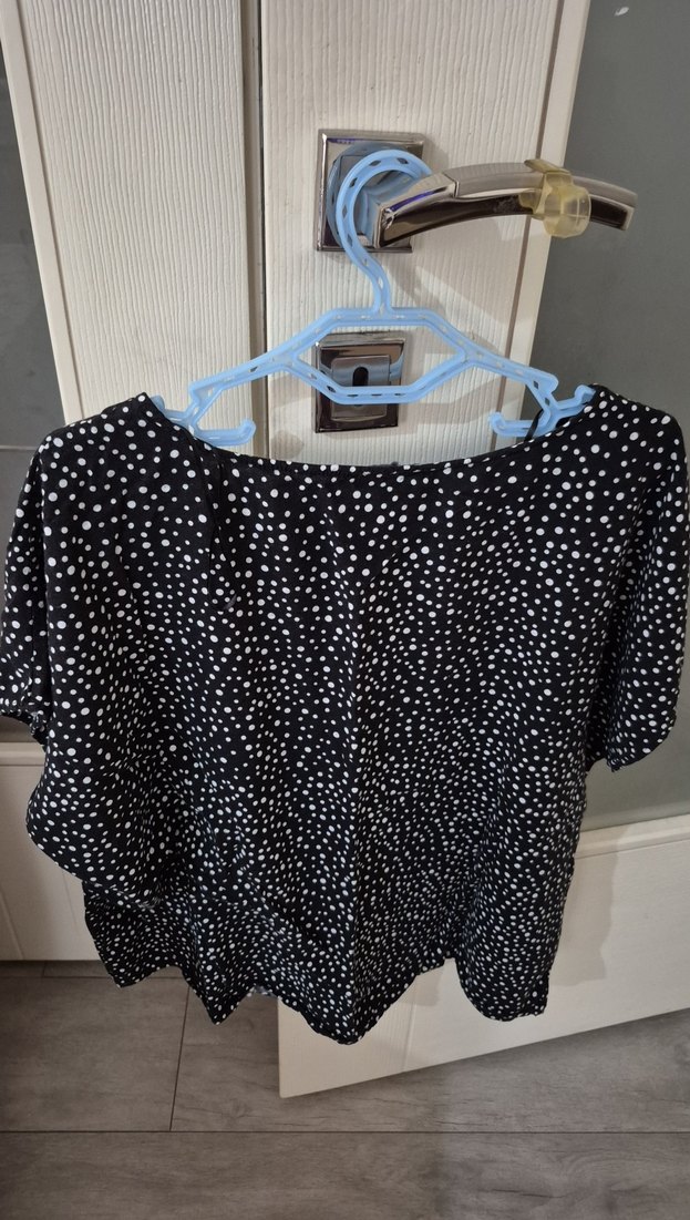 Siyah Puantiyeli Kadın Bluz - Görsel 3