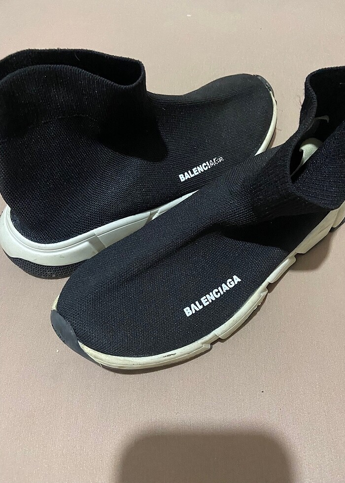 Balenciaga ayakabı - Görsel 4