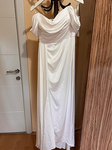 Nikah elbisesi