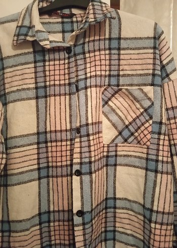 Düğmeli, Gevşek Kesim Kadın Gömlek - Görsel 2