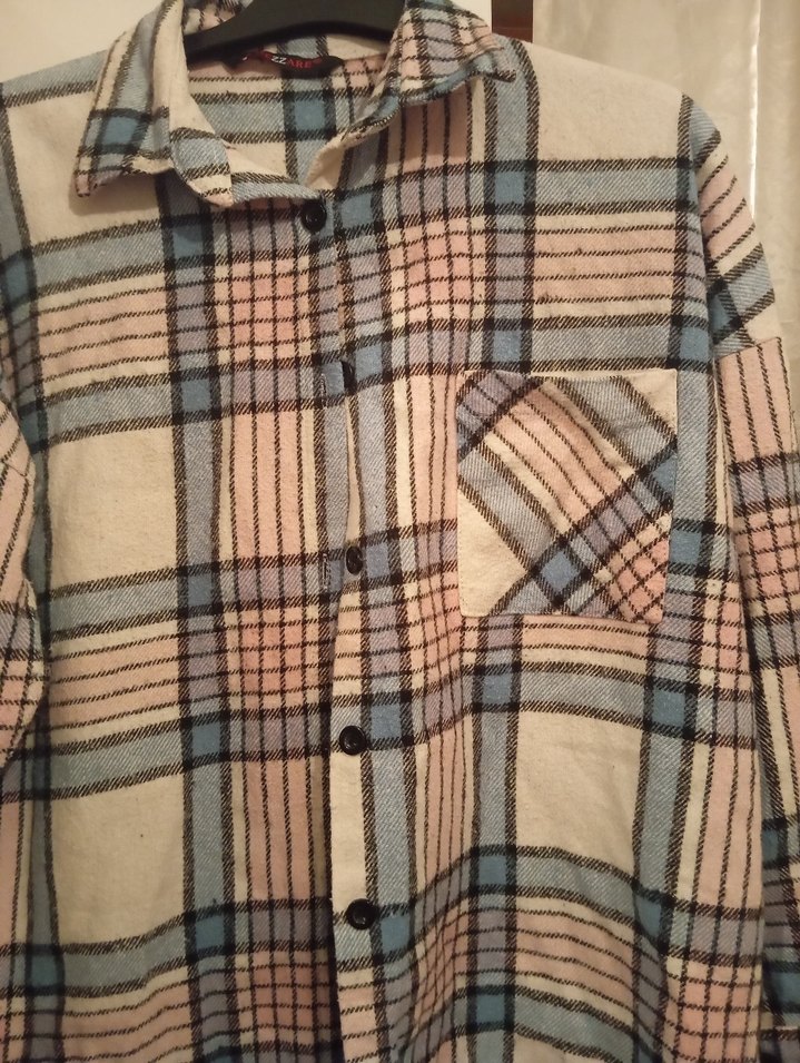 Düğmeli, Gevşek Kesim Kadın Gömlek - Görsel 2