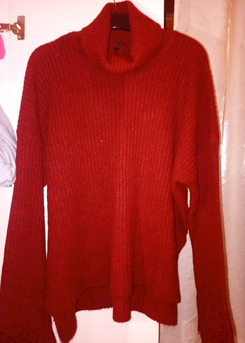 Kırmızı Boğazlı Örgü Kadın Kazak - Görsel 2