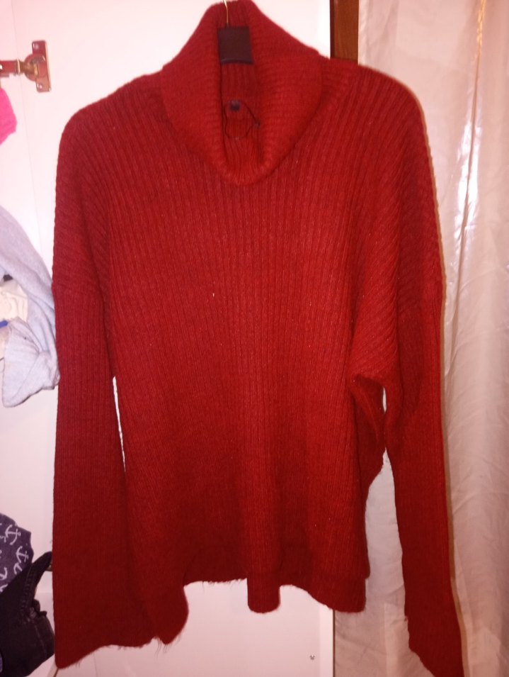 Kırmızı Boğazlı Örgü Kadın Kazak - Görsel 3