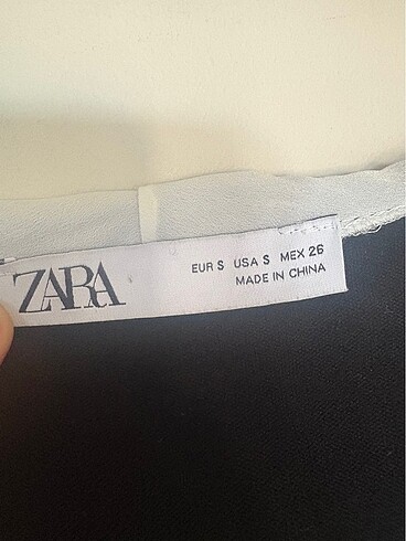 Zara Beyaz Yakalı Elbise - Görsel 2