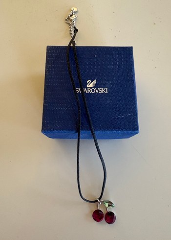 swarovski Orjinal Swarovski Kiraz Kolye