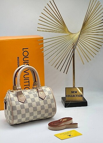 Beden çeşitli Renk LOUİS VUİTTON MİNİ 18 /14cm
