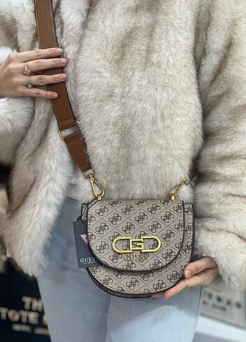  Beden GUESS 