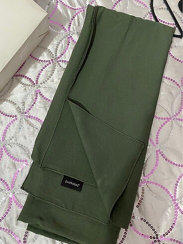 Yeşil şal - Görsel 3