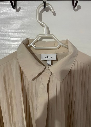 Önü Pliseli Kadın Keten Gömlek - Görsel 4