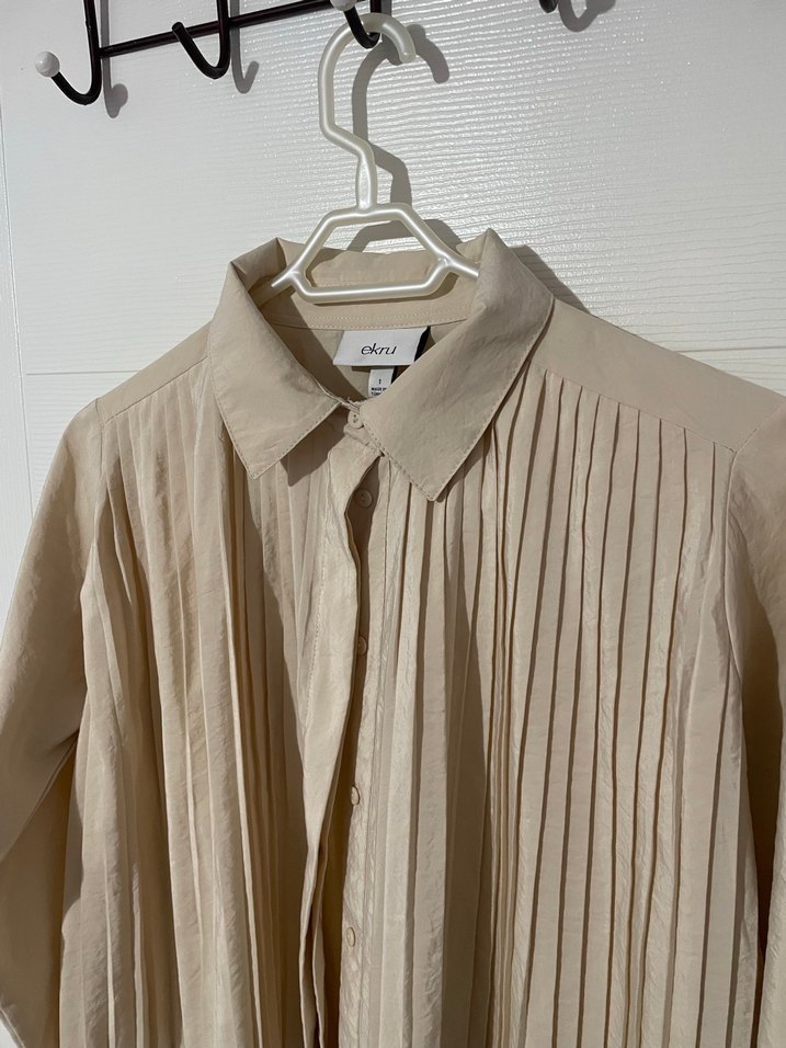 Önü Pliseli Kadın Keten Gömlek - Görsel 3