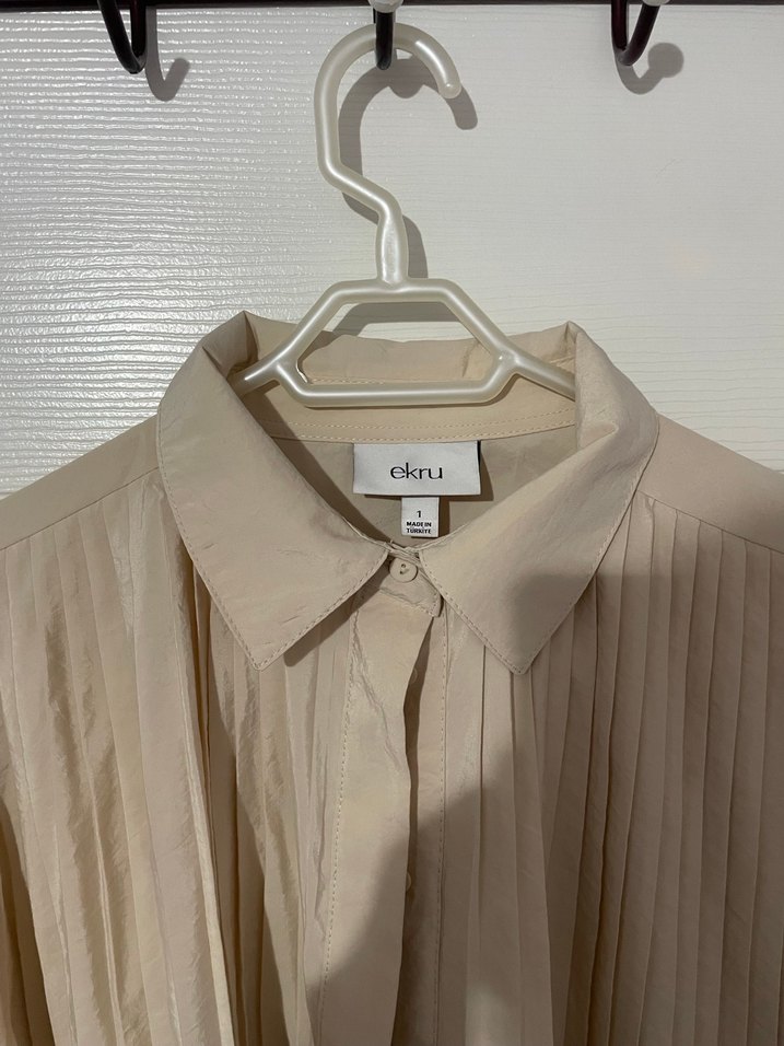 Önü Pliseli Kadın Keten Gömlek - Görsel 4