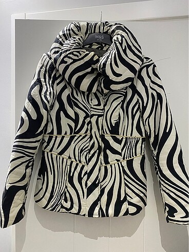 Zara mont