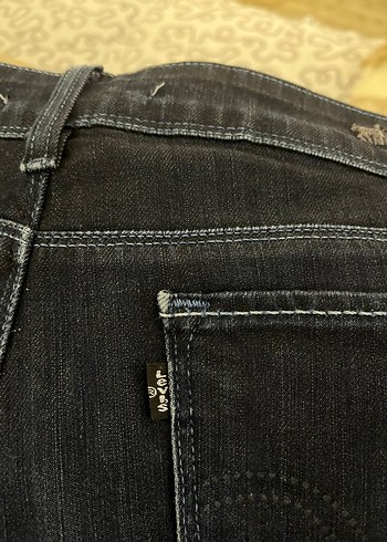 Levis marka lacivert Regular Fit Midi Kadın Kot Pantolon - Görsel 4