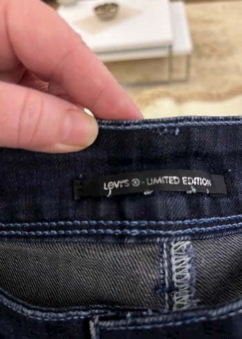 Levis marka lacivert Regular Fit Midi Kadın Kot Pantolon - Görsel 5