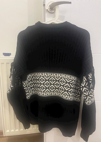 Siyah Desenli Örgü Kadın Kazak - Görsel 2