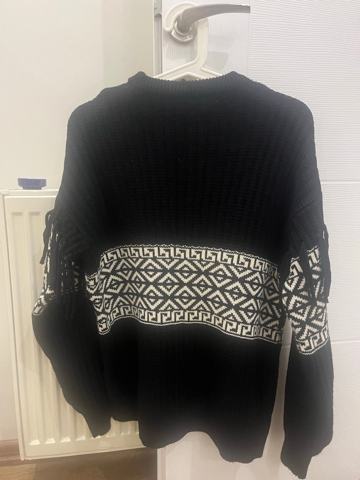 Siyah Desenli Örgü Kadın Kazak - Görsel 2