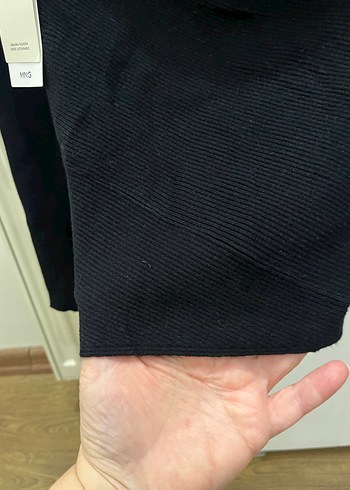 Kadın Siyah V Yaka İnce Triko Kazak - Görsel 4