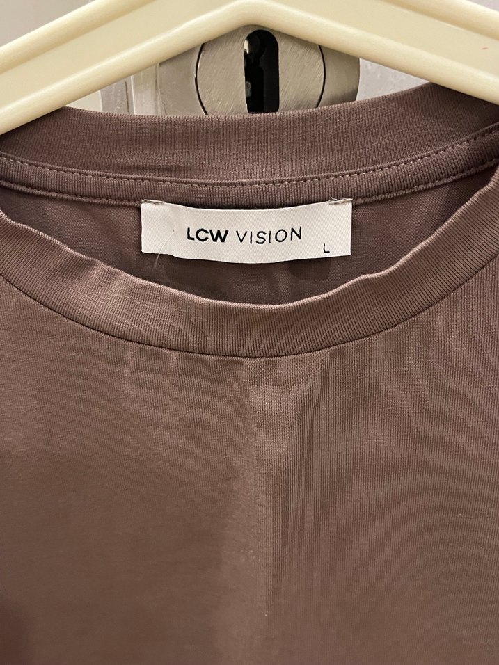 Bej Uzun Kollu Kadın Tişört - Görsel 3