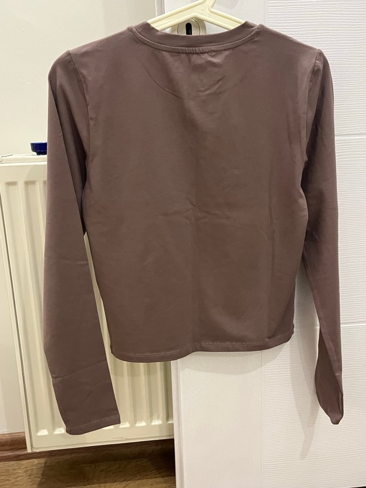 Bej Uzun Kollu Kadın Tişört - Görsel 2