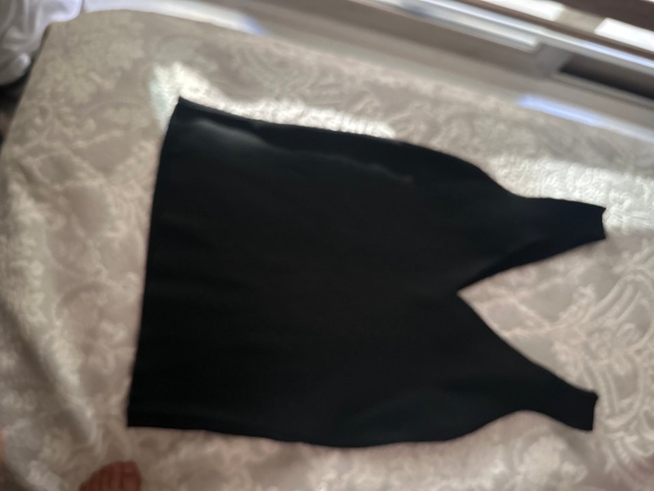 Siyah V Yakalı bluz - Görsel 2