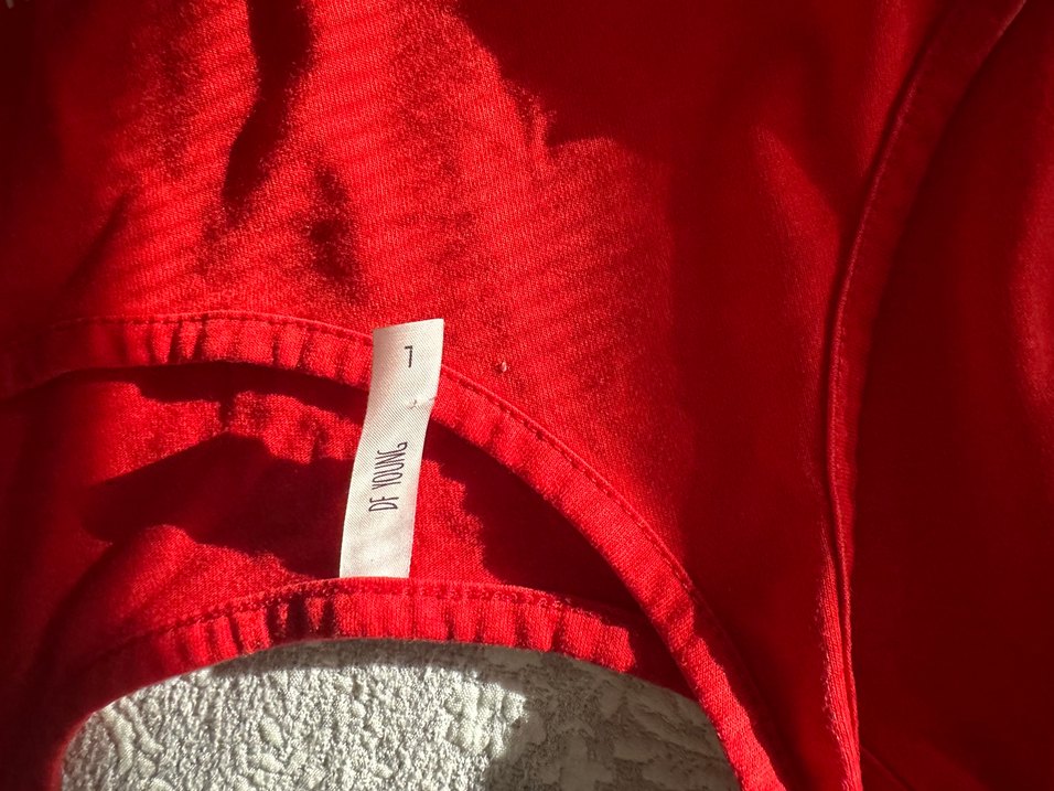 Kırmızı V Yaka Drapeli Hamile Atlet - Görsel 3