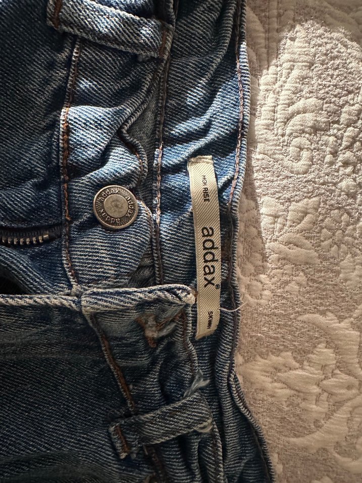 Kadın Lacivert Bol Kesim Mini Kot Şort - Görsel 2