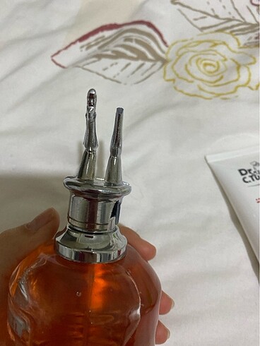 Diğer Scandal parfum
