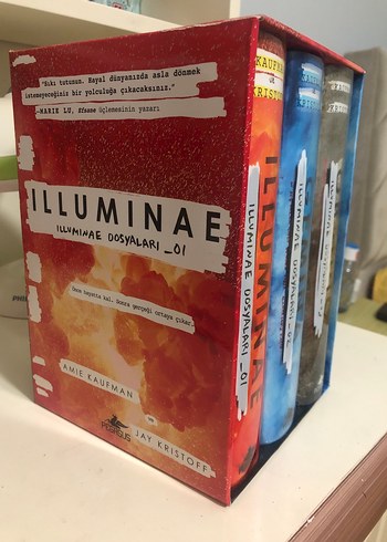 Illuminae Dosyaları 3'lü Roman Seti