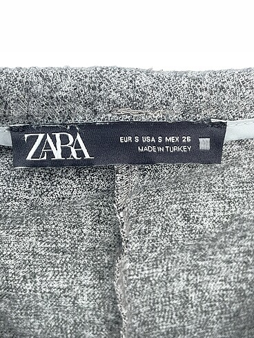 s Beden çeşitli Renk Zara Düz Kesim %70 İndirimli.
