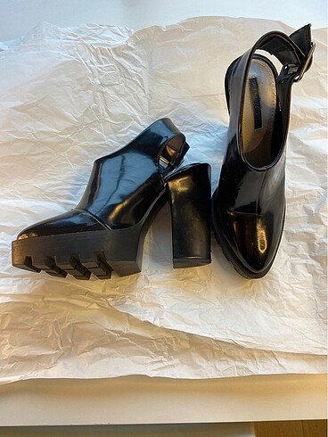 Zara Zara Hype Rugan