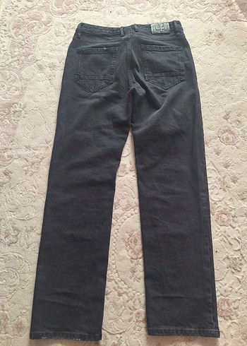 Erkek siyak kot Pantolon 2 ay once aldik.1 kac defa giyildi. - Görsel 5