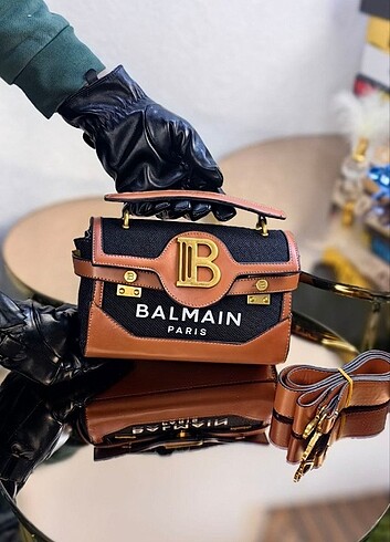  Balmain B-Buzz ? ? Size: [??:14cm ; ??:22cm] 